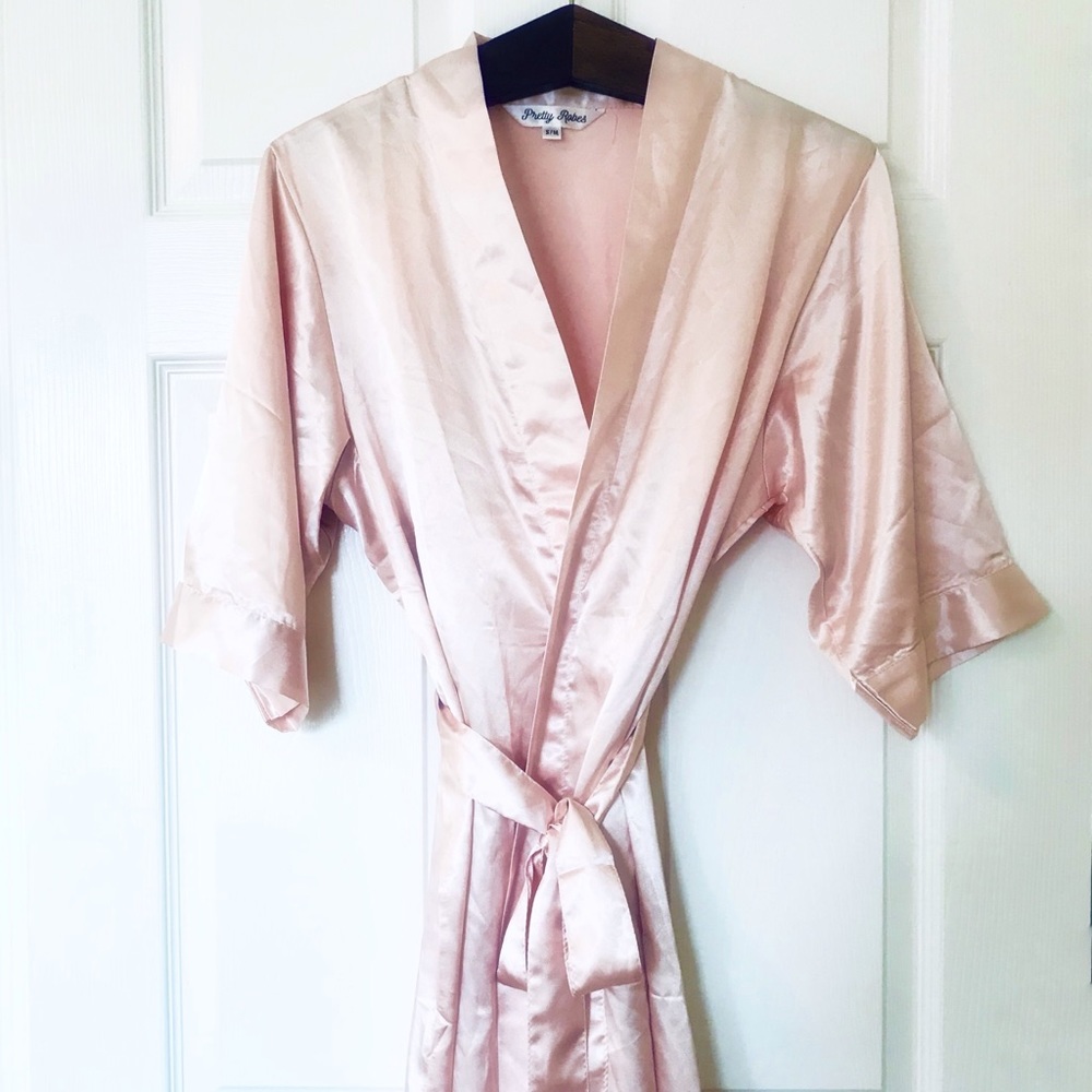 PRETTY ROBES Pink Satin Robe